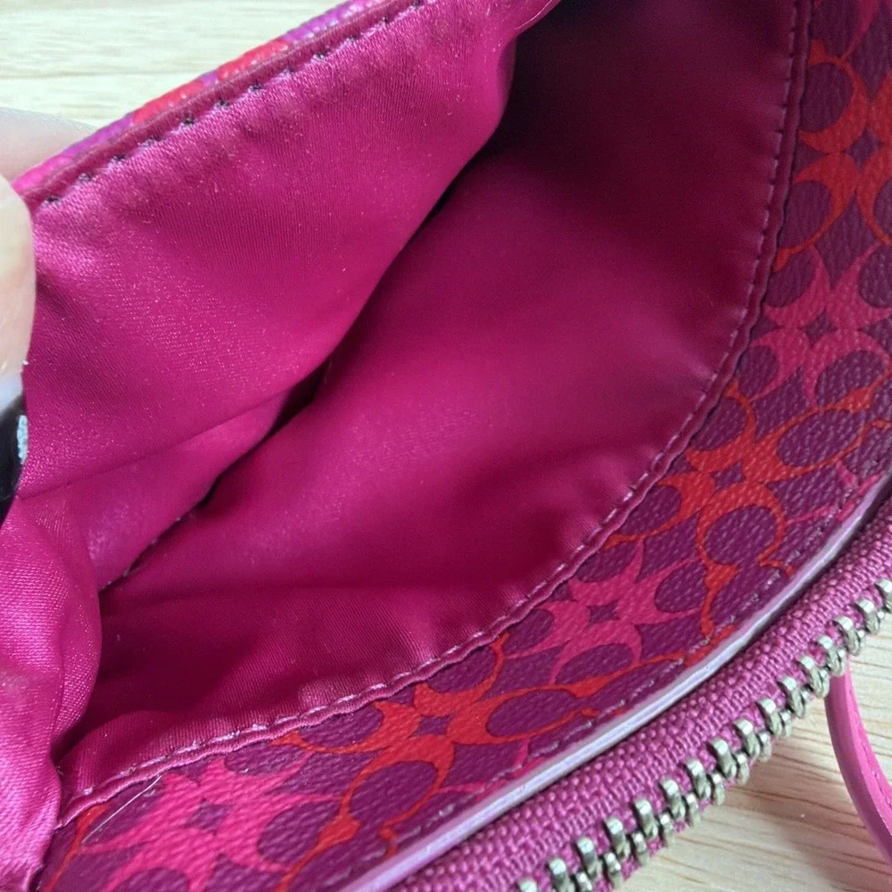 Coach 50480 Waverly Signature Wristlet Purse Case Clutch Pouch Magenta